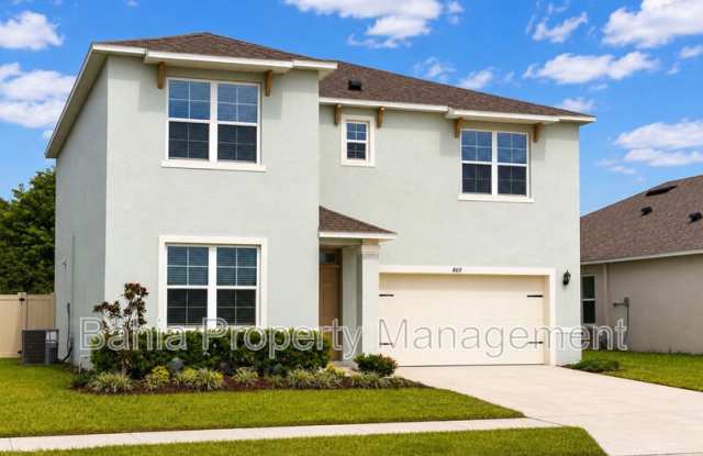 869 Ambleside Dr Gallery 3