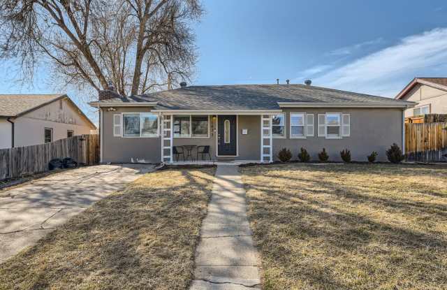 Evolve Real Estate: AVAILABLE 10/1/2026 CHARMNG MID CENTURY 4 BED HOME IN MAR LEE MANOR! photos photos Evolve Real Estate: AVAILABLE 10/1/2026 CHARMNG MID CENTURY 4 BED HOME IN MAR LEE MANOR! photos photos