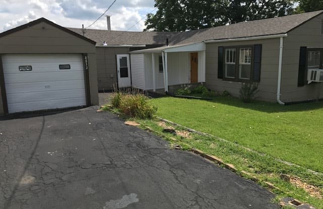 8832 Powell Avenue - 8832 Powell Avenue, Brentwood, MO 63144