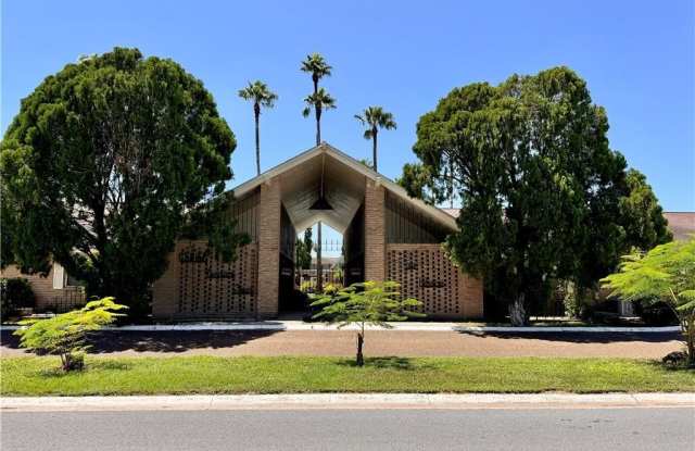 701 Hibiscus Street unit: 12 photos photos