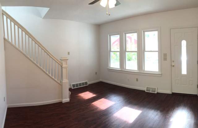 2 Bedroom Shaler Single Family House - 1418 Walters Avenue, Allegheny County, PA 15209