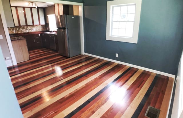 1032 Exchange St - 1032 Exchange Street, Rochester, NY 14608