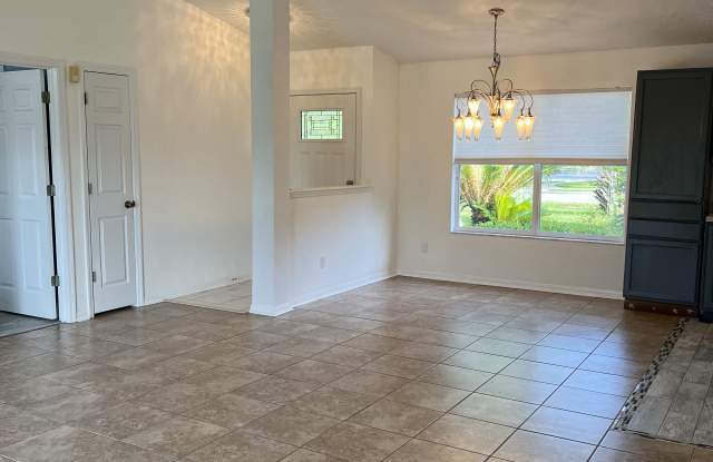 11902 Nw 10th Ave photos photos