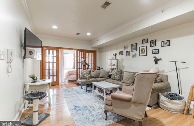 1216 SOUTH STREET - 1216 South Street, Philadelphia, PA 19147