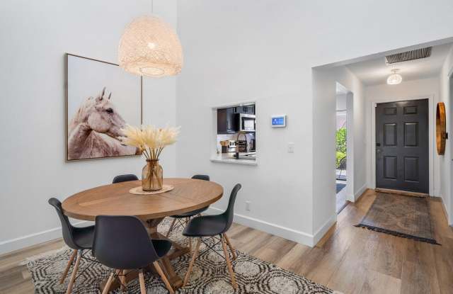 12621 SHADY PINES Court Gallery 4