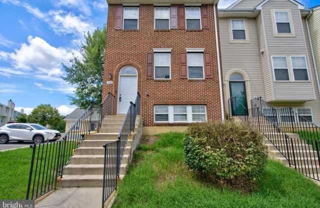 4304 APPLEGATE Lane Gallery 1