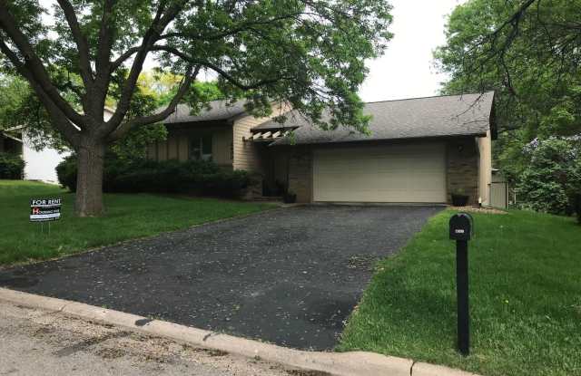 Beautiful, Clean, Large Single Family Home in South St Paul!! - 2400 Francis Street, South St. Paul, MN 55075