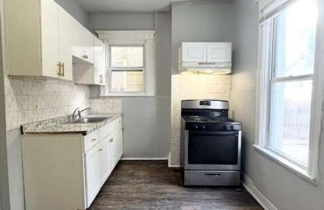 195 WINFIELD AVE photos photos