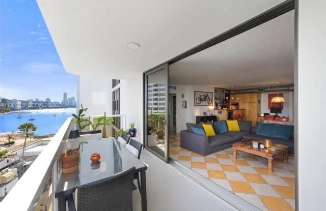 9 Island Ave photos photos