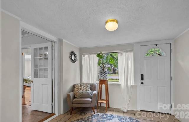 5212 Pine Drive Gallery 4