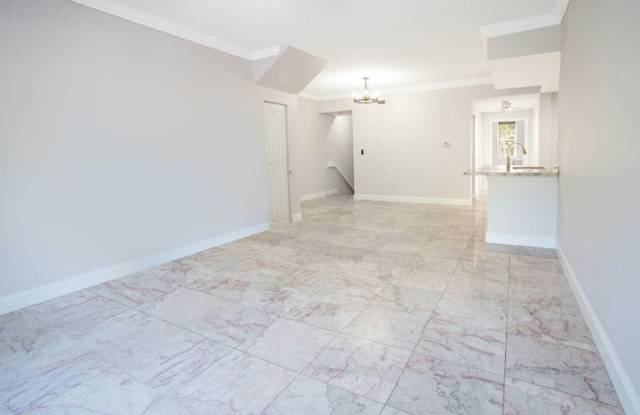 5860 W Sample Road 204, Coral Springs, FL 33063 Gallery 4