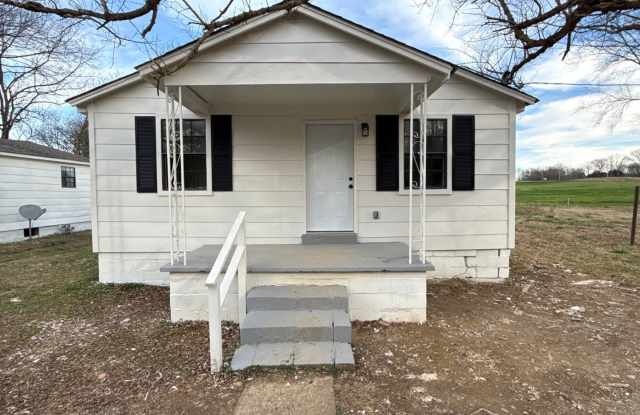 612 Windrow Rd - 1 photos photos