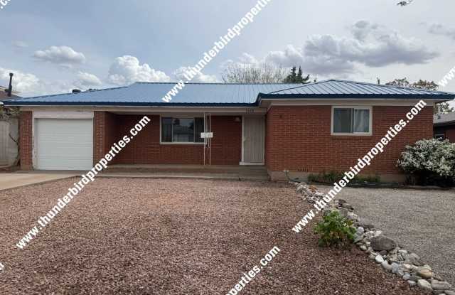 Beautifully remodeled Uptown location photos photos