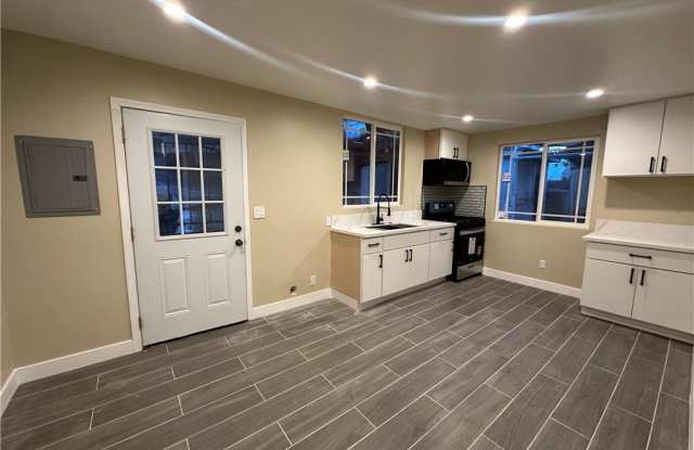 14036 W Gain photos photos