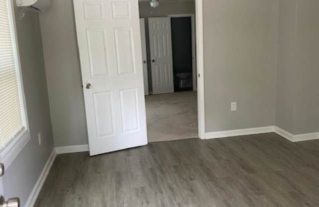 817 Corn - A Gallery 3