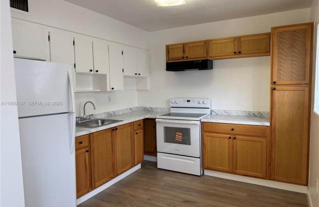 4080 SW 2nd Ter photos photos