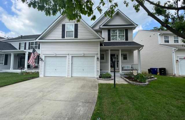 Impressive 4 Bedroom 3.5 Single-Family Home In Desired Exter Hills photos photos