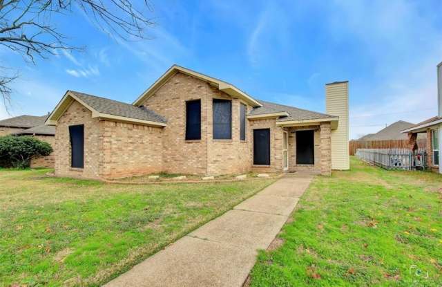 709 Westwind Way - 709 Westwind Way, Wylie, TX 75098