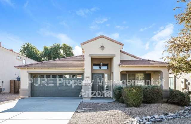 1443 E Nancy Ave photos photos