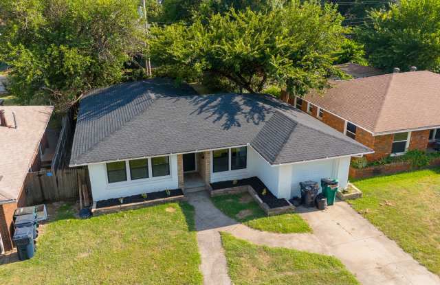 3 Bed 1.5 Bath Available!! photos photos