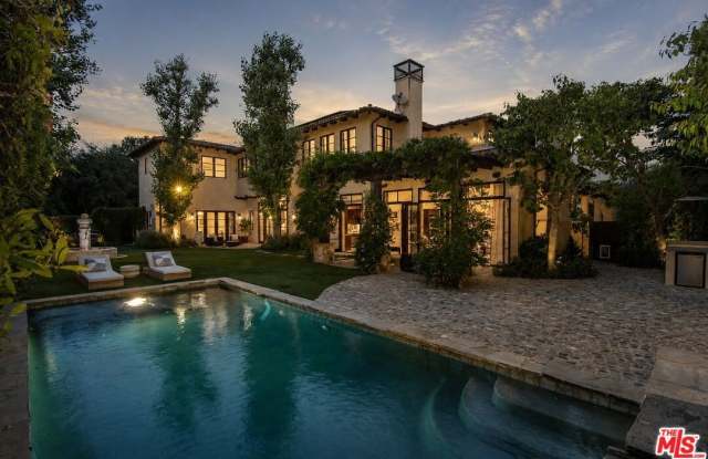 1221 Minorca Dr Gallery 2