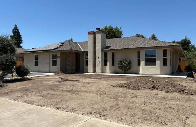Updated SE Visalia Corner Lot Home Rent Ready! photos photos