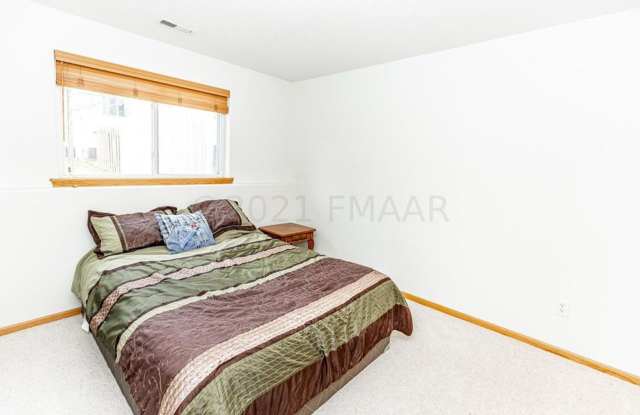3 Bed 2 Bath photos photos 3 Bed 2 Bath photos photos