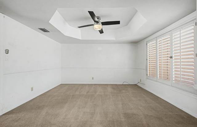 4840 E Fanfol Drive Gallery 4