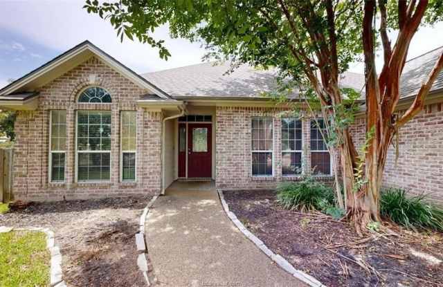 2350 Kendal Green Circle photos photos