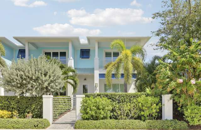 513 SW Ocean Boulevard Gallery 1