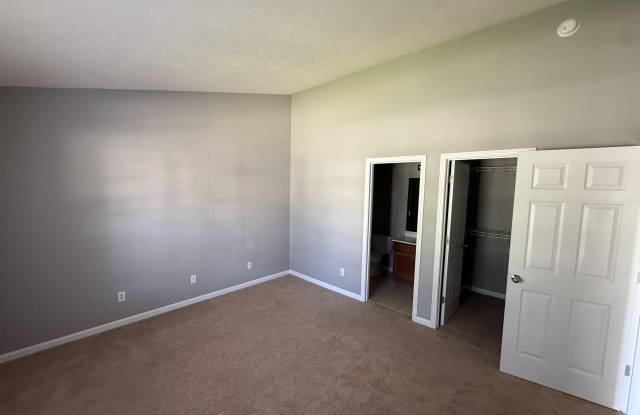 2477 Rockaway Place Gallery 4