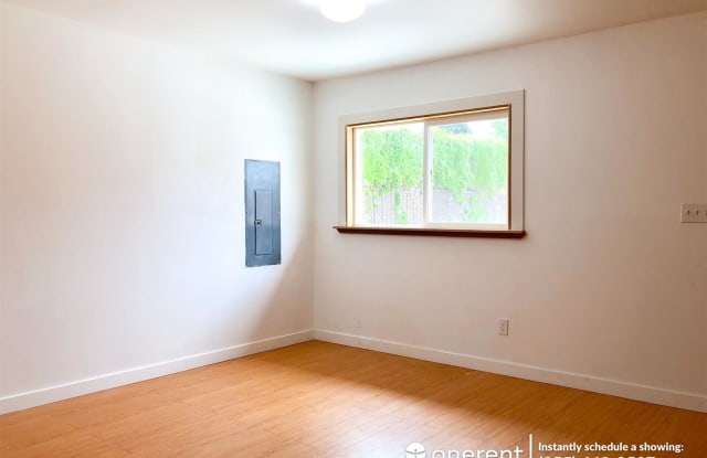 10626 SE 212th Street - 10626 SE 212th St, Kent, WA 98031