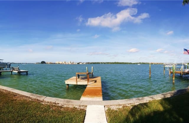 852 BAY POINT DRIVE - 852 Bay Point Drive, Madeira Beach, FL 33708