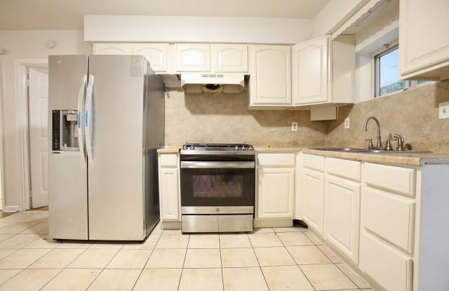 650 Allen Street Northeast photos photos