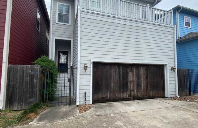 1109 W 15th 1/2 St Unit C - 1109 W 15th 1/2 St, Houston, TX 77008