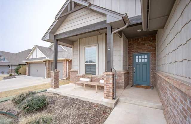18644 Groveton Boulevard Gallery 1