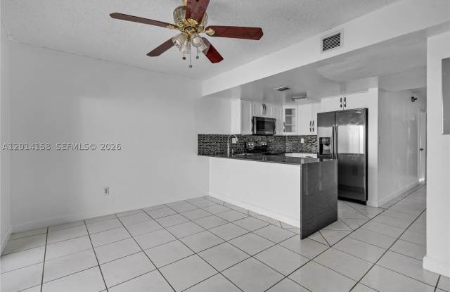 5375 W 23rd Ct Gallery 2