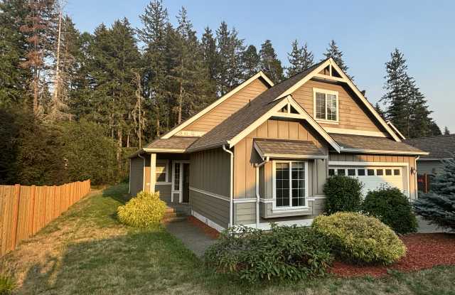4277 Harris Rd Se - 4277 Harris Road Southeast, East Port Orchard, WA 98366