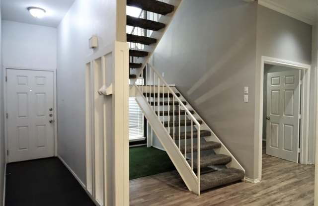 2252 Jackson Circle Gallery 4