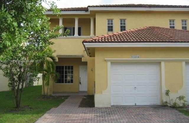 13234 SW 142 TE photos photos