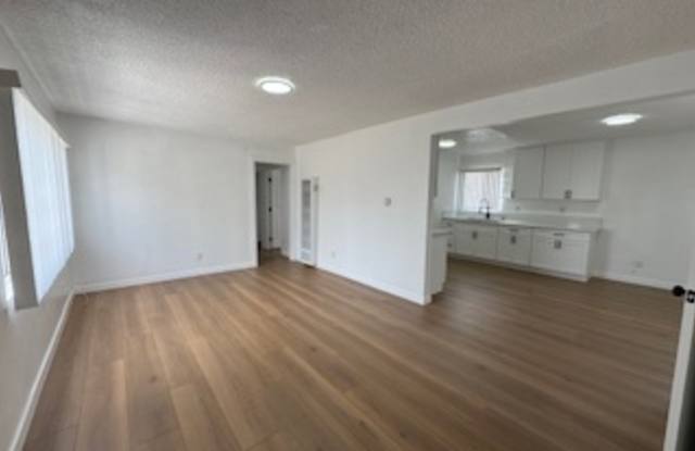 4210 Ascot Ave.#C photos photos