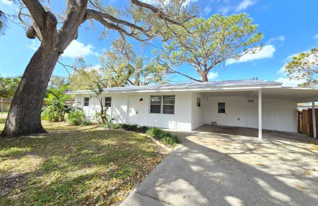 South Sarasota/ Gulf Gate 3 bed/ 1 bath Home ~ Coming Soon! photos photos South Sarasota/ Gulf Gate 3 bed/ 1 bath Home ~ Coming Soon! photos photos