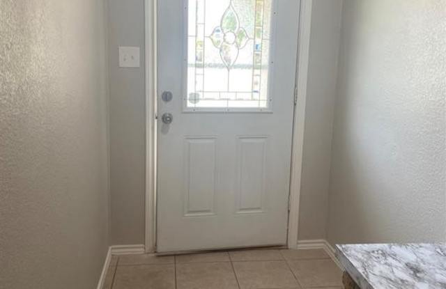 2820 Clear Springs Drive Gallery 3