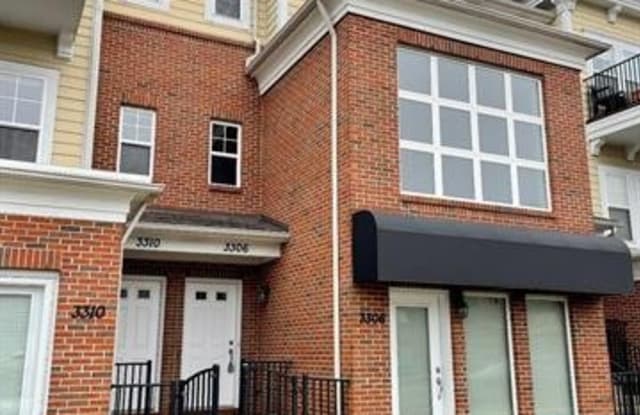 3306 HILTON Road - 3306 Hilton Road, Ferndale, MI 48220