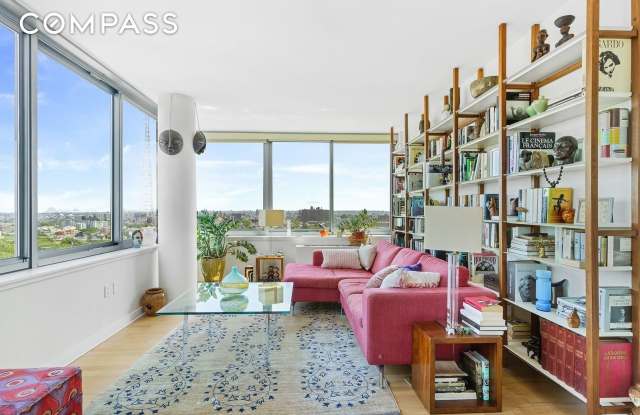 230 Ashland Place photos photos