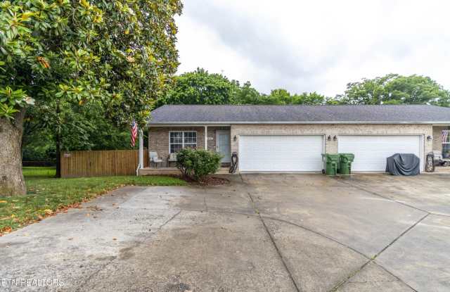 913 Foch St photos photos