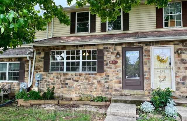 638 Lancaster Ct photos photos