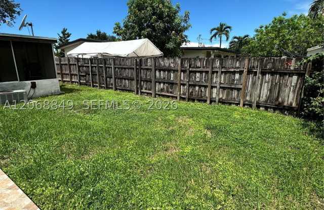 3101 SW 102nd Pl Gallery 3