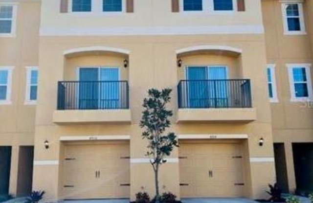 Gorgeous 3BR/2.5BA Townhome in Sea Forest Beach Club Gallery 3