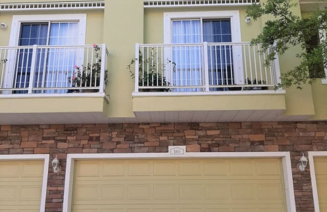 5105 5th Way N - 5105 5th Street North, St. Petersburg, FL 33703